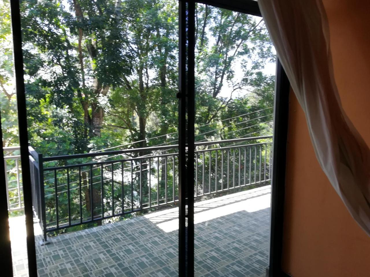 Kandy Hill Escape Exterior photo